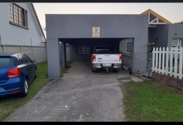 2 Bedroom Property for Sale in Gonubie Eastern Cape